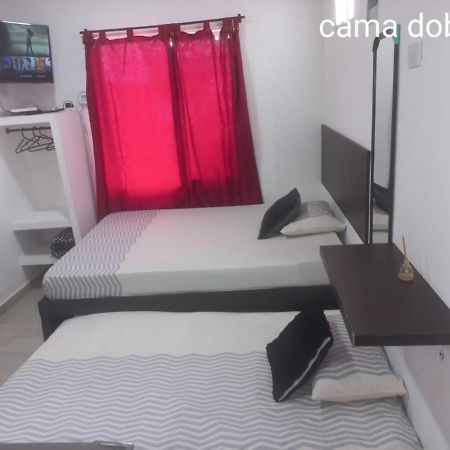 Apartaestudios El Jardin Cali Extérieur photo